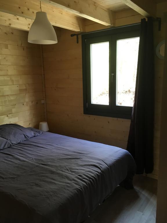 Parc Residentiel De Loisir : Le Loup Blanc Du Riou Hotel Barcelonnette Exterior foto